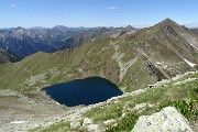 28 Lago Moro dall'alto e Monte Toro in alto